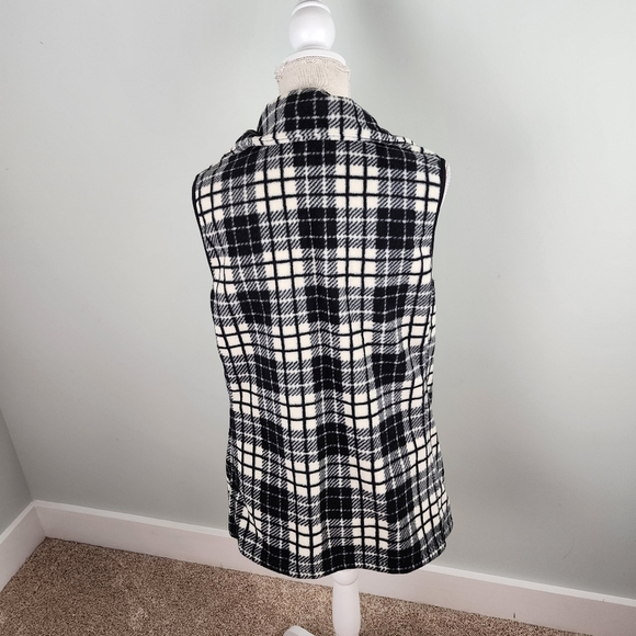 Chaps Women’s Full Zipper Plaid Fleece Vest With Pockets Size Large - Picture 4 of 9